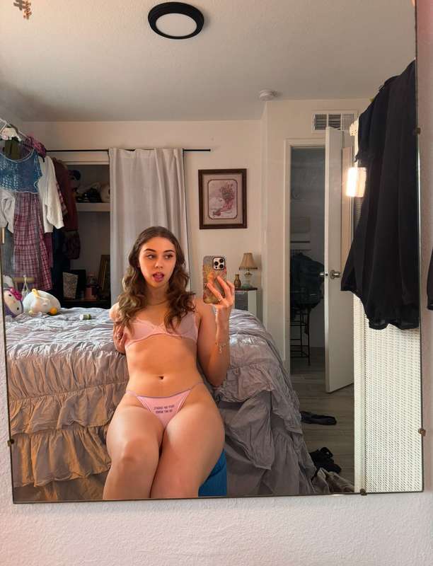 Fucked RAWWWW😭 backshots and missionary (both POV) hehe🩷🍑 sh..