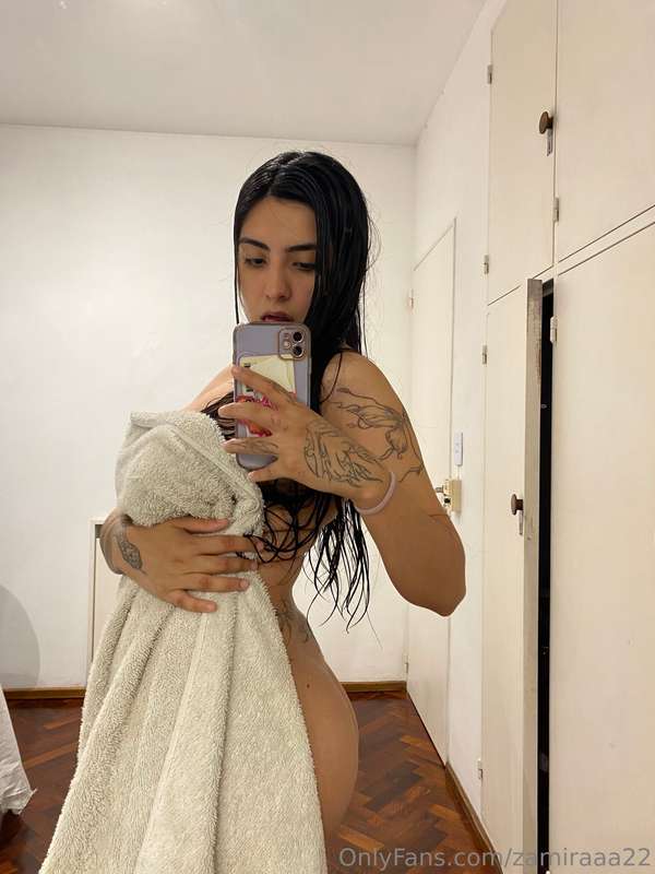 After bathing I always get very hot and I like to take pictu..