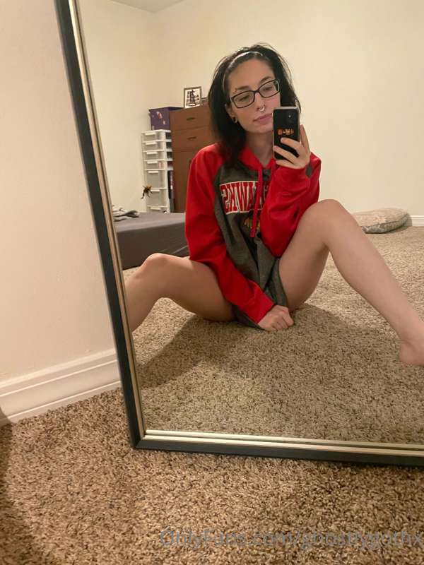 I’m a good girl, I swear☺️