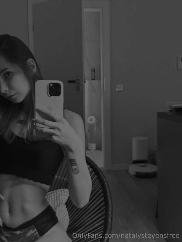 @aniicka hi, my name is Aniсka and I know how to melt your h..