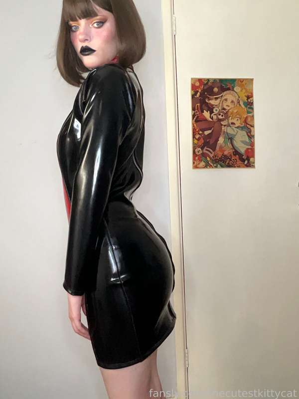 Thecutestkittycat - Fansly - 01 Nov, 2022