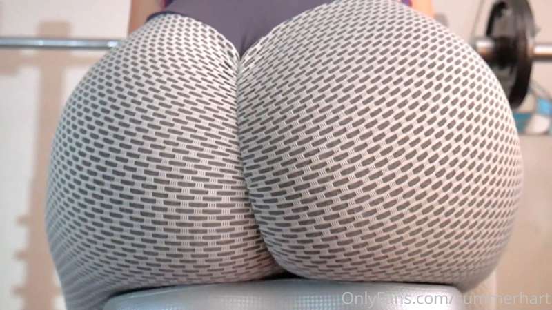 Good morning, do you like my ass in yoga pants? #PicsoftheDa.. 1