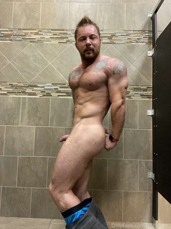 One of my best poses always has been this is the one I’m alw..