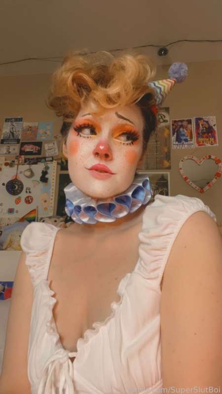 Superslutboi - Fansly - 20 Nov, 2022 18