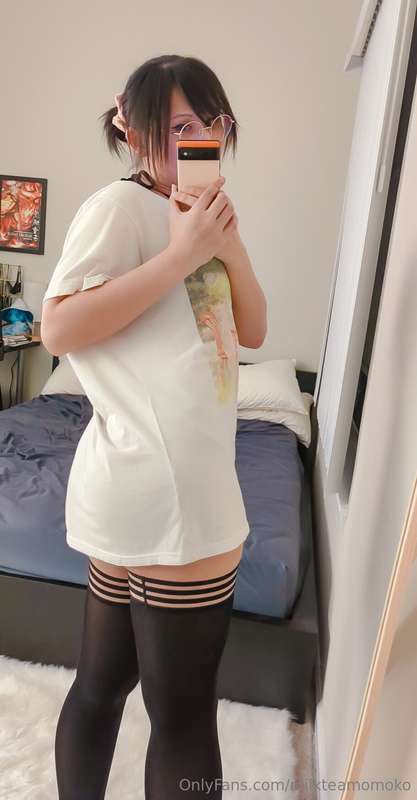 March 2024 Loose Shirt Tight Bikini  I've been feeling a lit.. 1