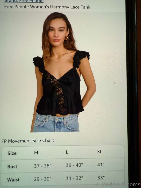 I really really want this top 😭 help me get it maybe?? Or ju..