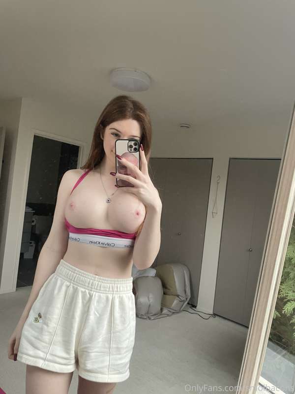 Bewbs 💕 2