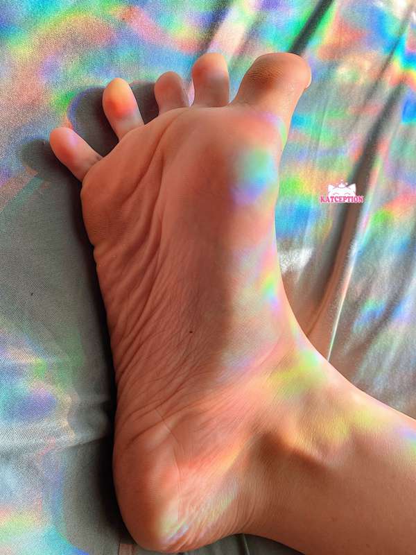 Foot photos! All of these are pics of the feets for the feet.. 18