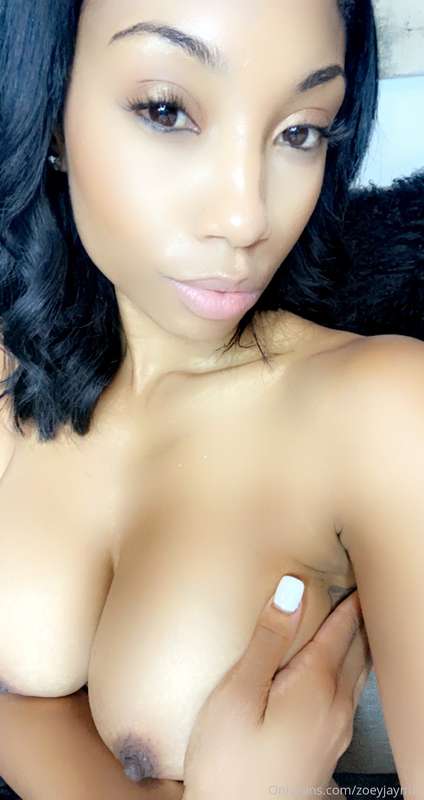 Send me a tip I’ll send you something naughty back 😈