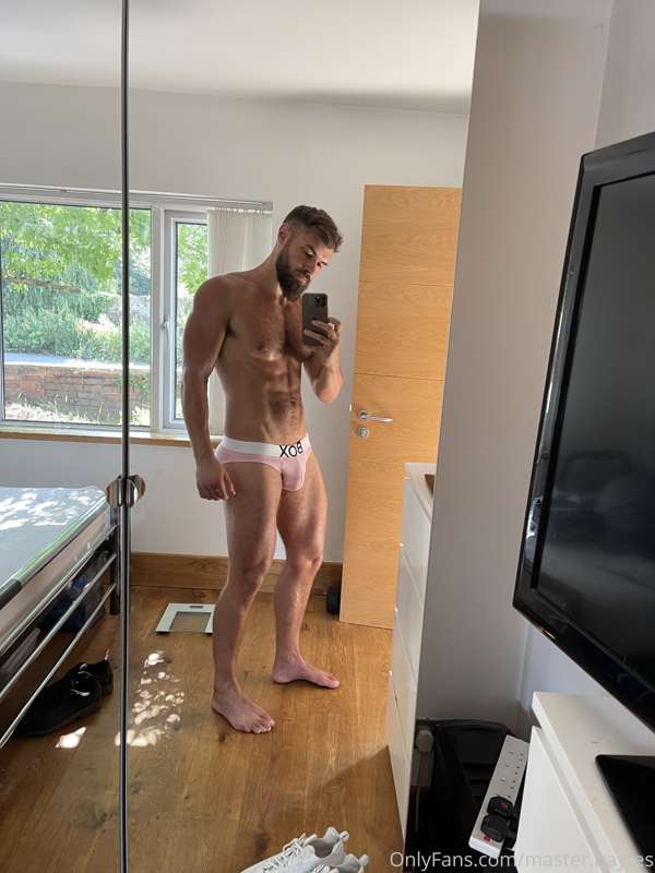 Pink to make the boys wink 2