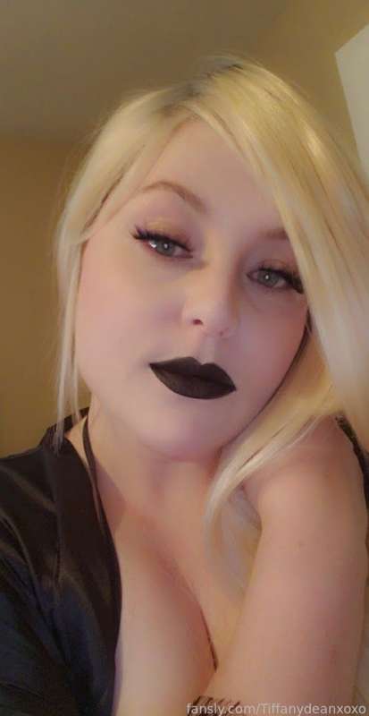Tiffanydeanxoxo - Fansly - 12 Jun, 2022 5