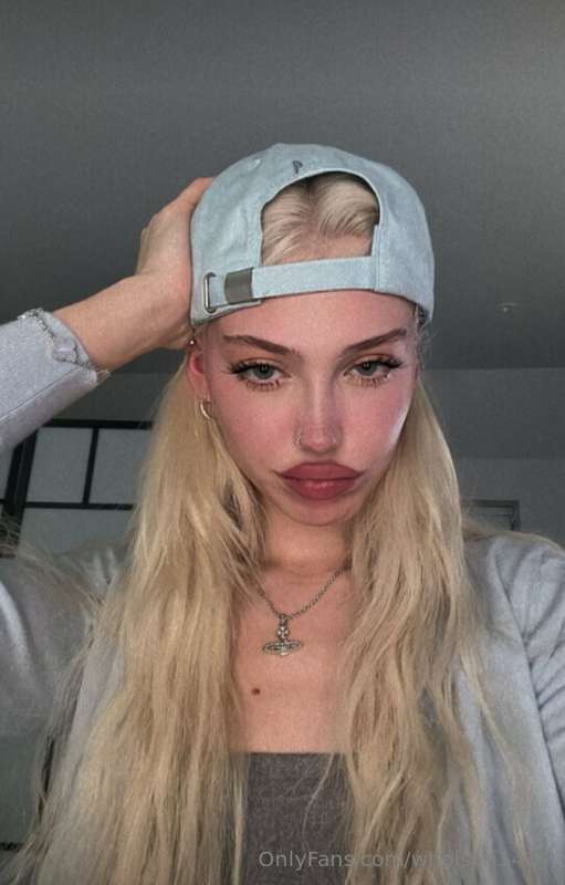 Hat on, distractions off 🔥