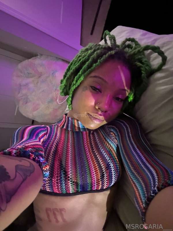 low quality stripper pics of a high quality bitch 5