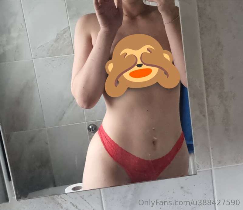 Tig ol' biddies Guess my size 😇