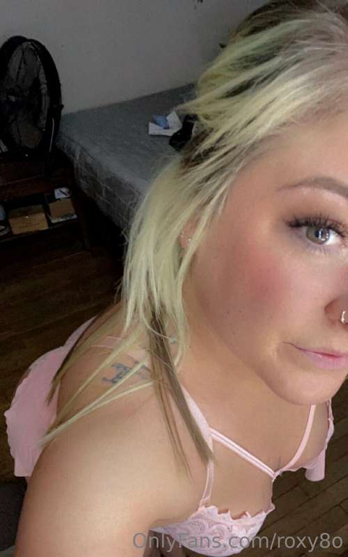 Roxy8O - Onlyfans - 26 Jul, 2023 36