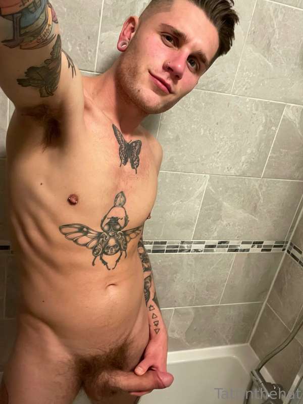 Good morning guys 😏👅 3