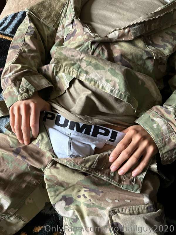 As promised - the full photo set of the private showing off .. 25