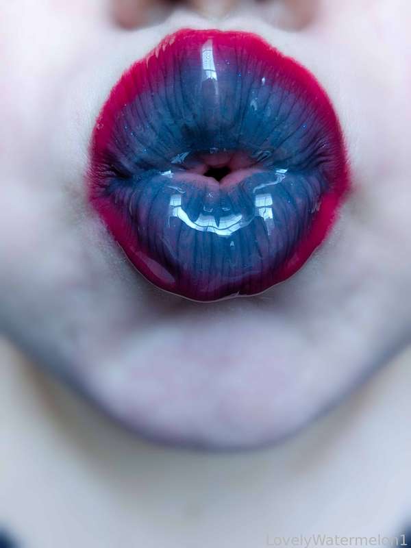 Lovelywatermelon1 - Fansly - 10 Mar, 2025 11