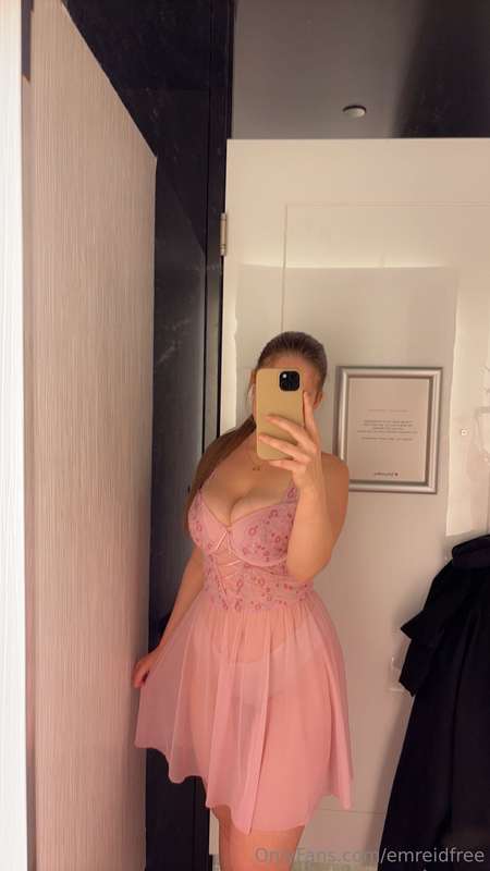 went shopping for some lingerie for valentine’s day today, w.. 5