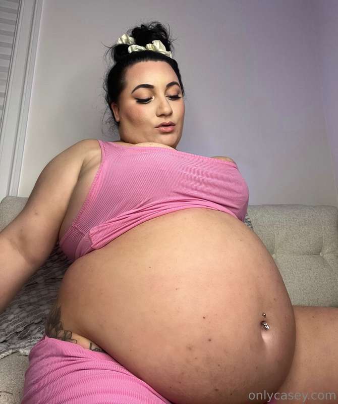 What have I done to myself? 🥰🥵 I’m so bloated and swollen wi.. 2