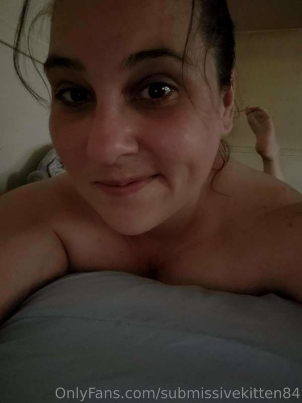 Feeling flirty tonight :) 3