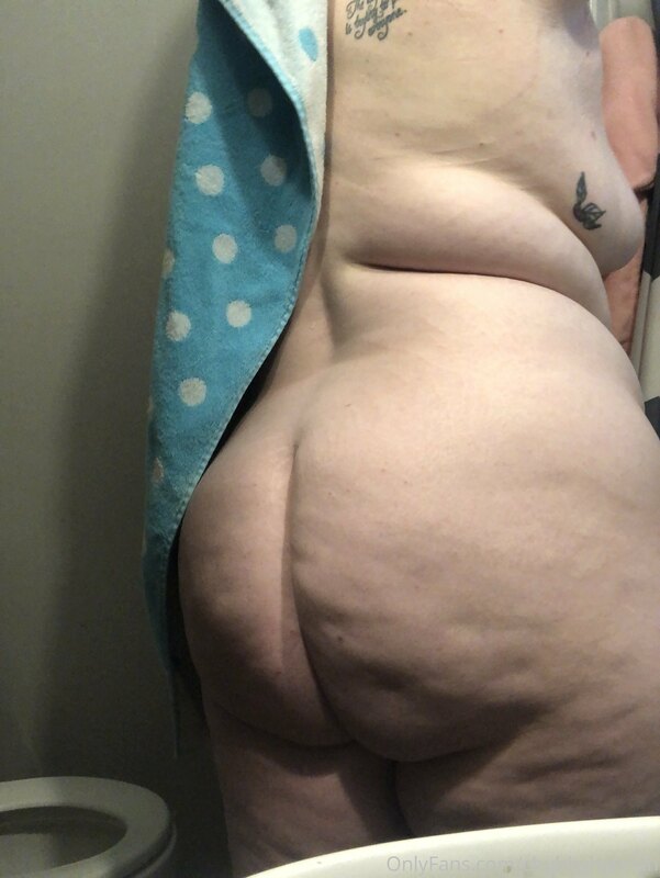 Help me come dry off 1