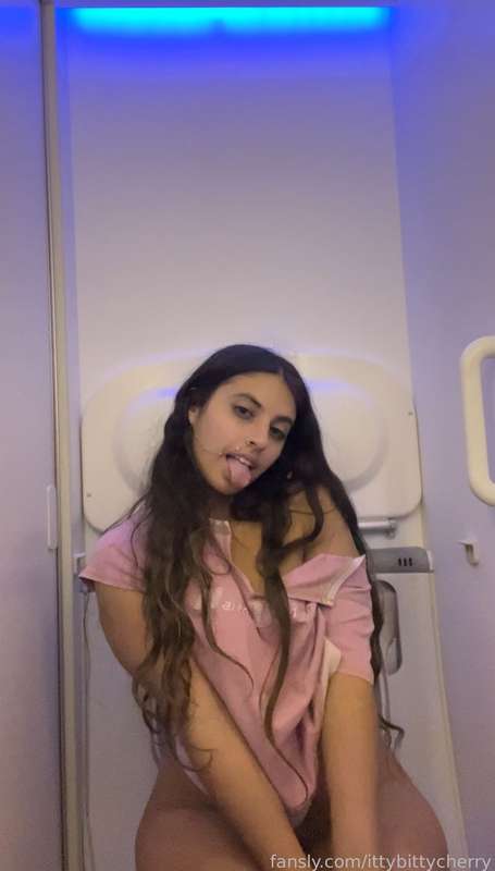 Ittybittycherry - Fansly - 13 Apr, 2024