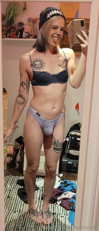 Felt so cute in my beanie and lingerie, I knew you'd agree s.. 8