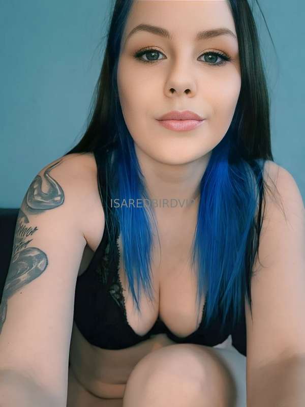 Isaredbirdvip - Onlyfans - 23 May, 2025 1