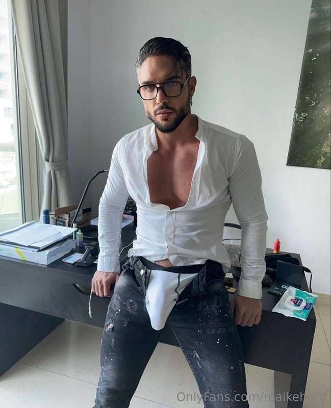  😈 @boy_kevin_free 🔝🔝 Discover the boldest universe on OnlyF.. 1