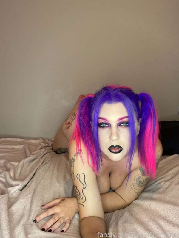 Roxxidiamond - Fansly - 18 Aug, 2024 16