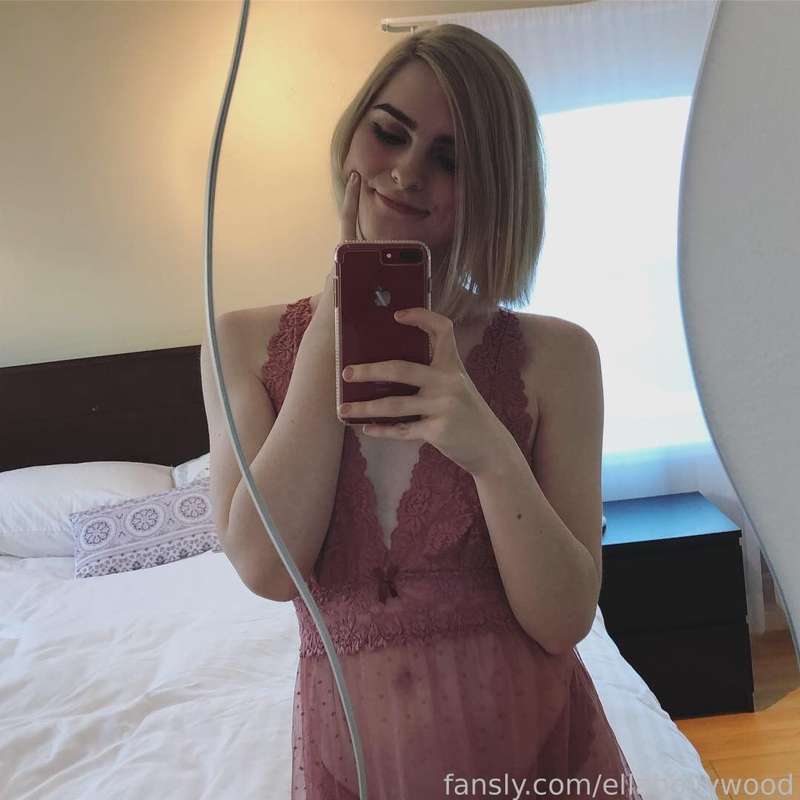 Jeanhollywood - Fansly - 25 Aug, 2021 7