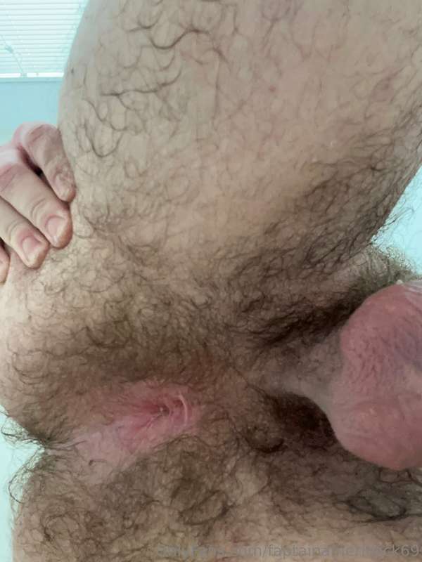 Come lick this wet asshole 👅