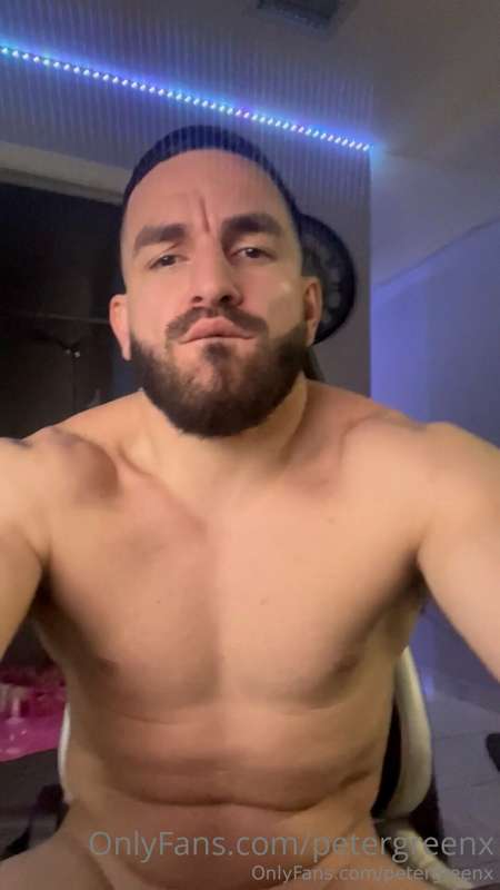 Solo Jack OFF! I had some time alone and decided to jack off.. 3