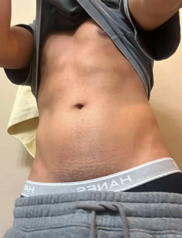 Hot Candid Shots of my buddies and of course my HOT cock! Se.. 15