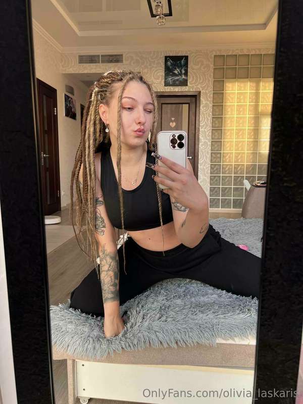 I decided to do my dreadlocks today😍 Do you like it or do yo..