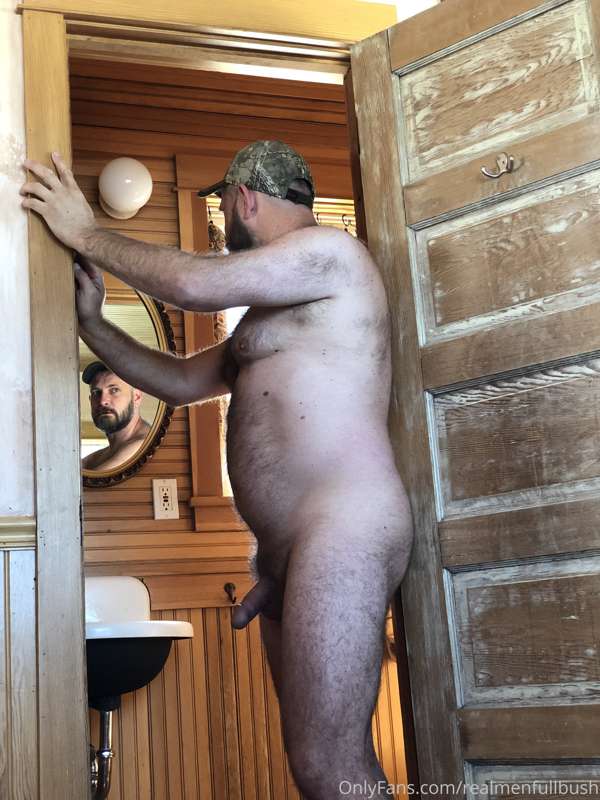 Here some shots including ones I never posted from the cabin.. 2