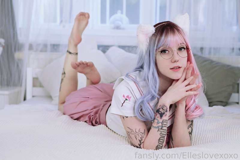 Elleslovexoxo - Fansly - 19 Apr, 2024 4