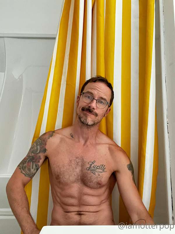 just some views of my new tank top. and also my full pubes. 10