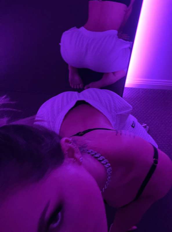 😈💜
