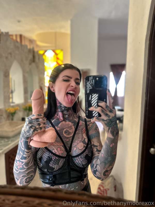 my favourite snack💦