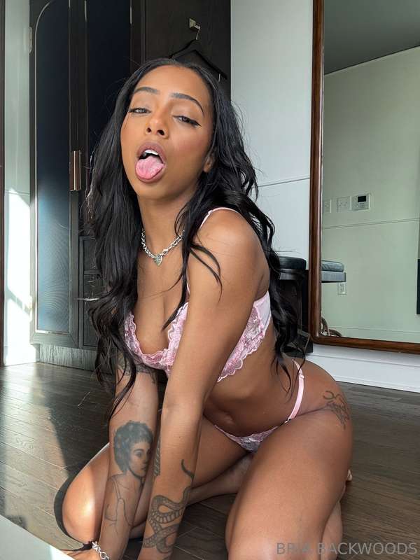 you wanna cum in my mouth or in me? 😋 4