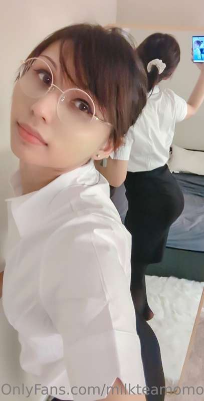 skirt and squats 14