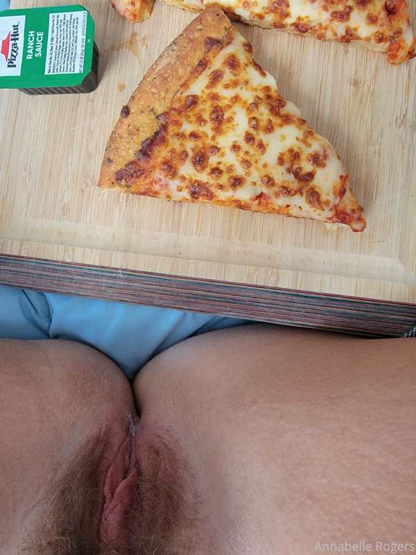 Pizza or pussy? 1