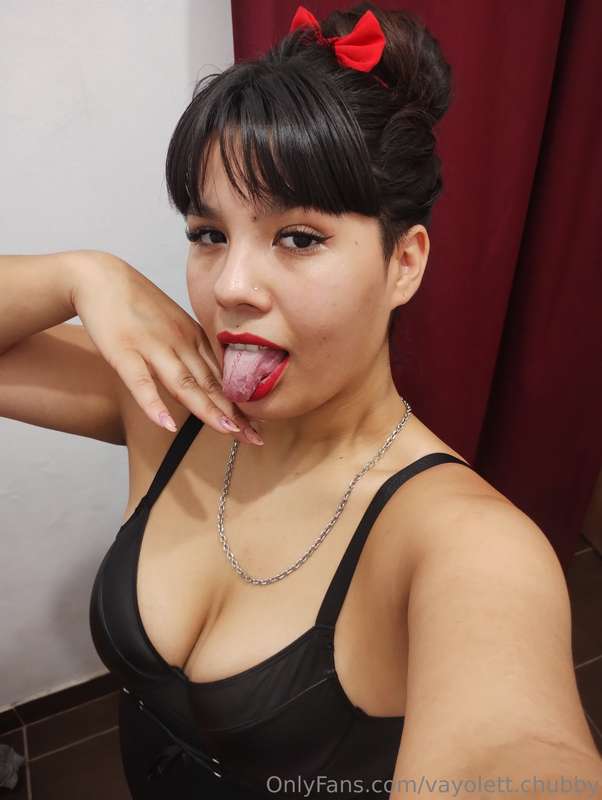 👅