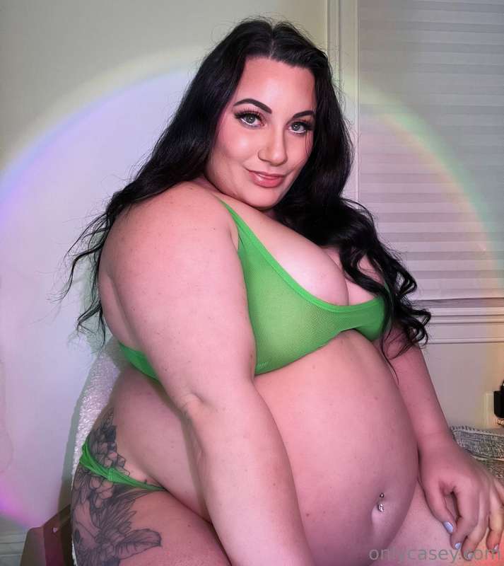 Holy shit I’m huge 😍😍😍😍 4