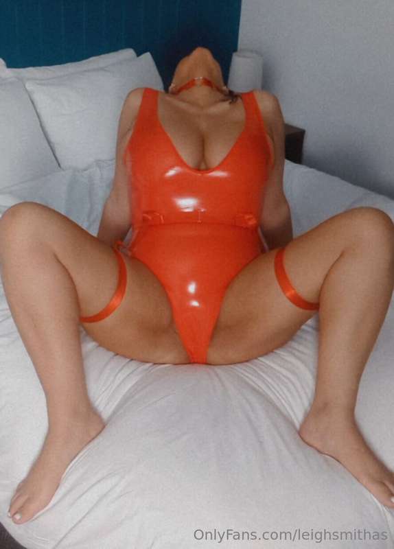 Leighsmithas - Onlyfans - 10 Jan, 2024