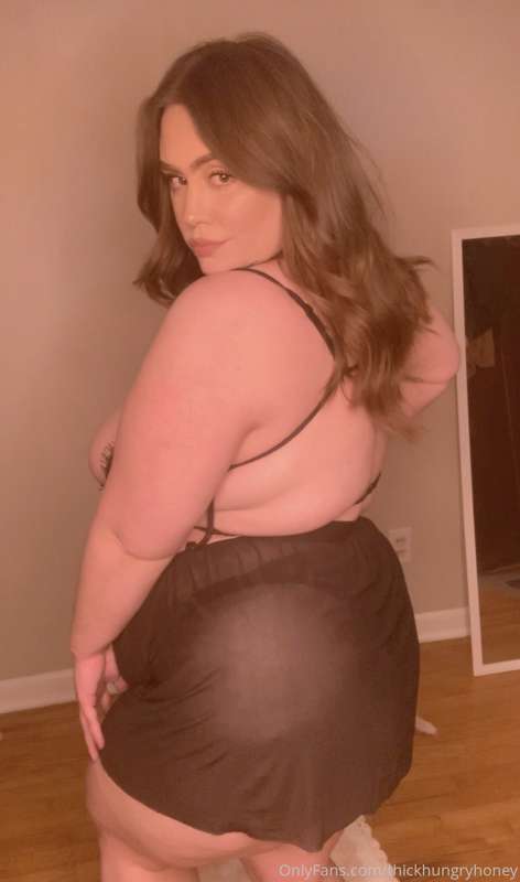 Barely There Chair ~

A classic piggy scenario - I’m sitting.. 1