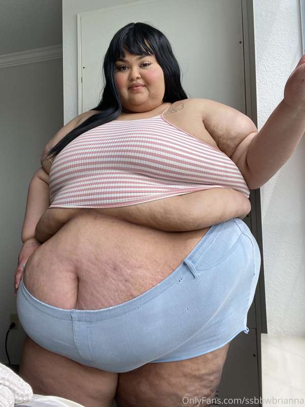 Tell me I look fucking hot. 
Will be posting matching video ..