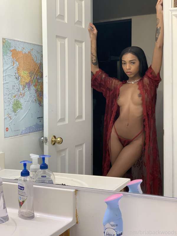 do you like my outfit? 2
